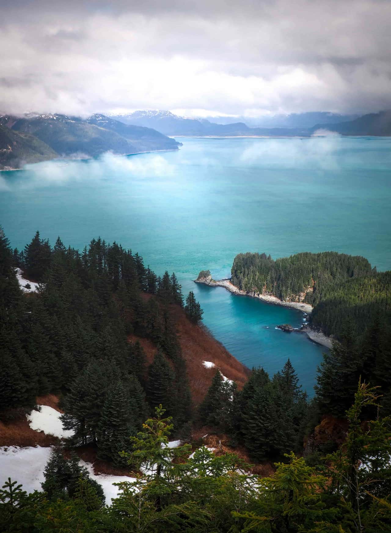 Alaska Adventures: Exploring the Last Frontier with Fly with Rabbit